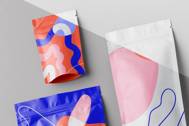 Free Arrangement Of Colorful Mock-Up Doypack Psd