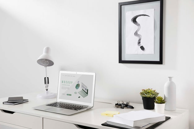 Free Beautiful Desk Concept Mock-Up Psd