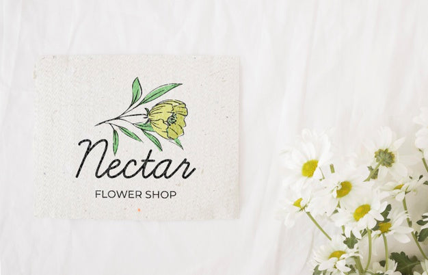 Free Beautiful Spring Floral Concept Mock-Up Psd