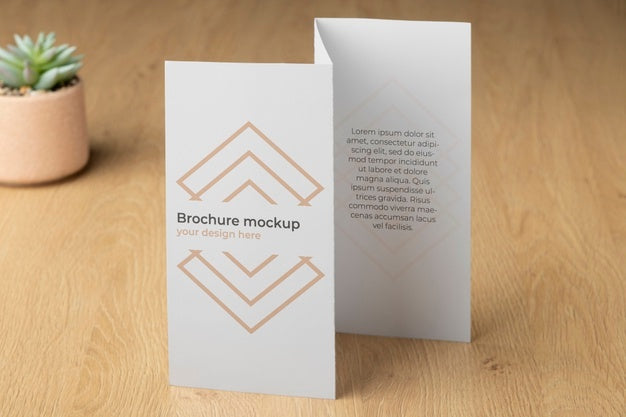 Free Brochure Mockup In Real Context Psd