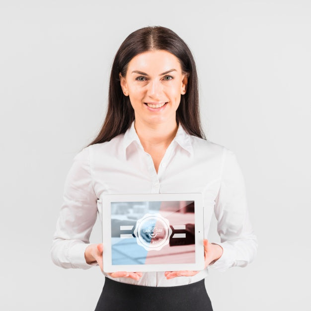 Free Businesswoman Holding Tablet Mockup For Labor Day Psd