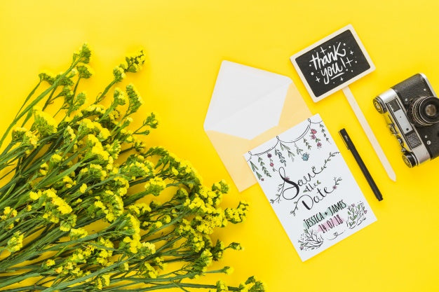 Free Card Mockup With Floral Decoration For Wedding Or Quote Psd