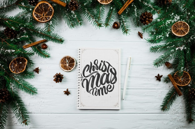 Free Christmas Mockup With Spiral Notepad Psd