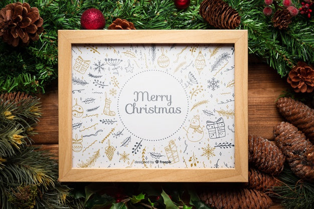 Free Christmas Pine Decor With Frame Mock-Up Psd