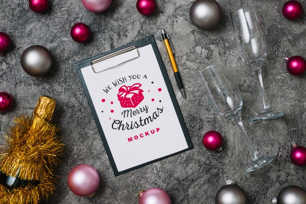 Free Clipboard Mockup With Christmas Decoration Psd