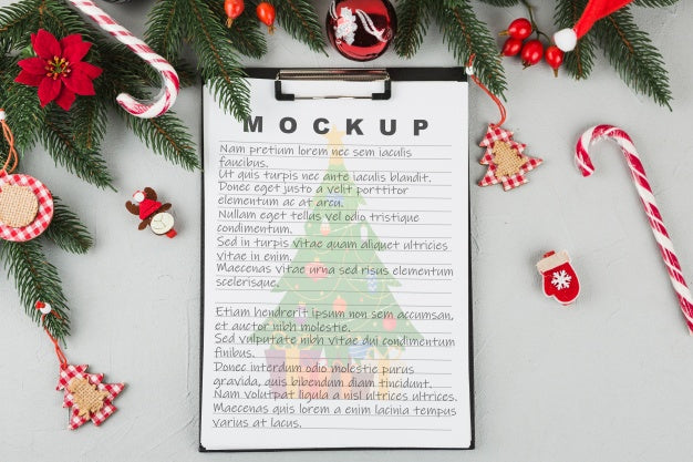Free Clipboard Mockup With Christmas Decoration Psd