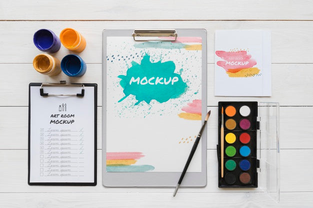 Free Clipboard With Brush Top View Psd