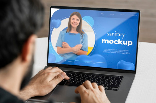 Free Close-Up Man Typing On Laptop Psd