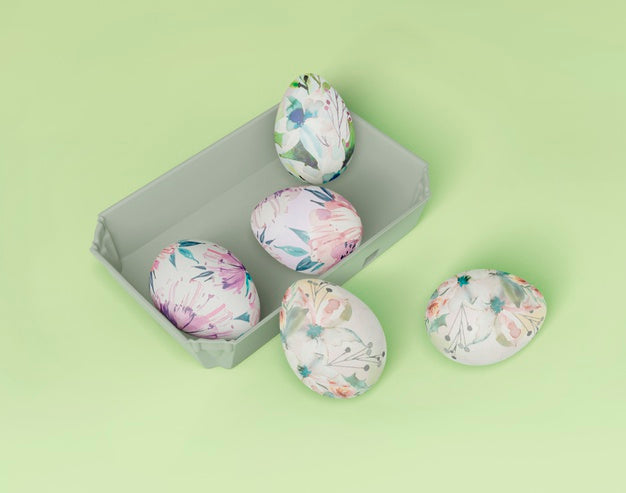 Free Colorful Easter Concept Mock-Up Psd