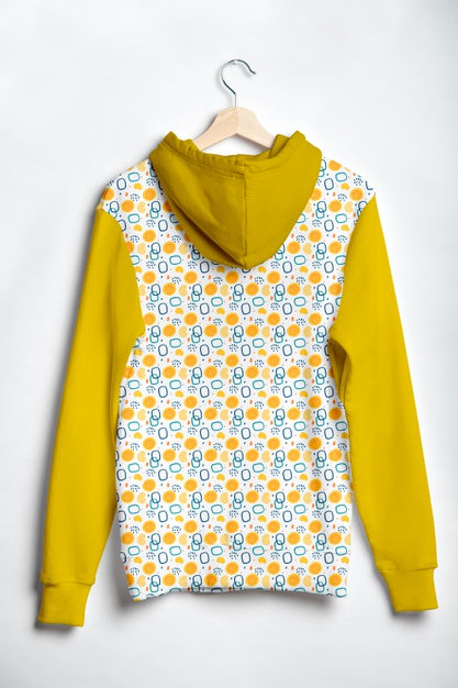 Free Colorful Shirt Concept Mock-Up Psd