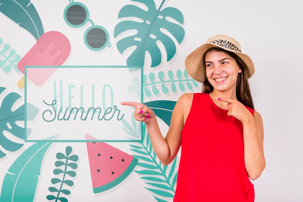 Free Copyspace Mockup For Summer With Joyful Woman Psd