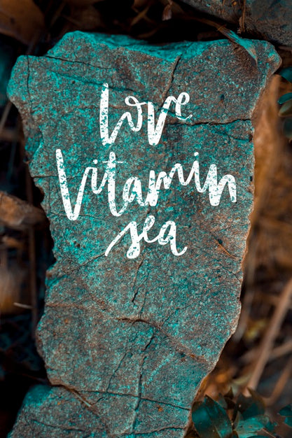 Free Copyspace Mockup On Wall For Summer Lettering Psd