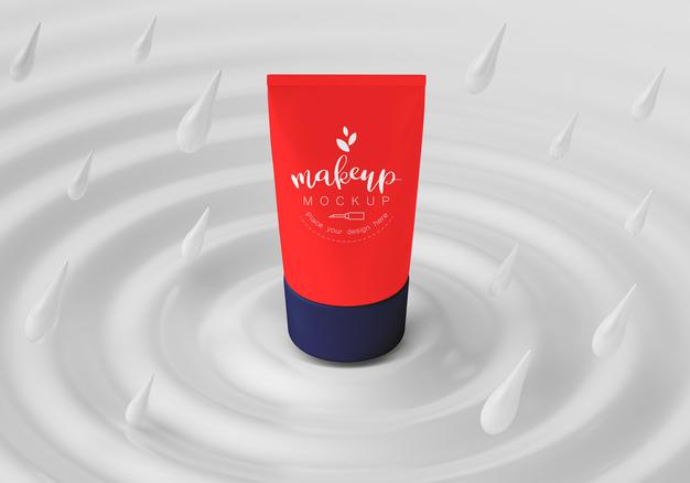 Free Cosmetic Product Packaging Mockup Psd