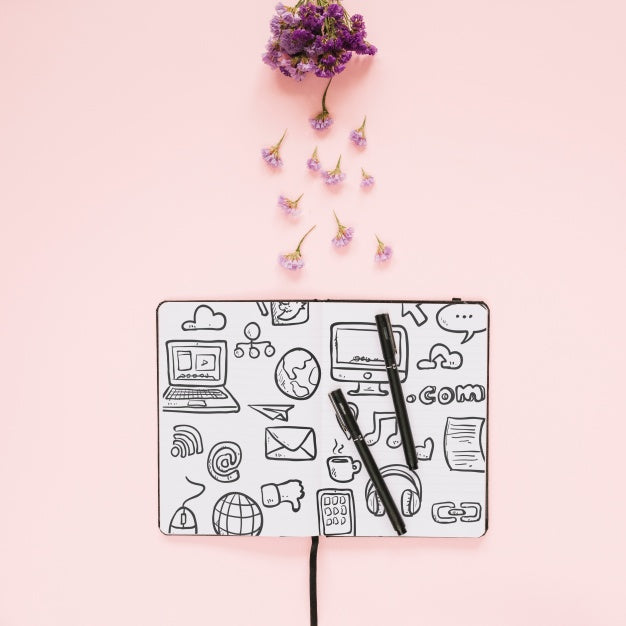 Free Creative Social Media And Internet Mockup With Booklet Or Cover Psd