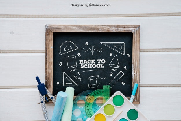 Free Decorative Back To School Mockup With Slate Psd