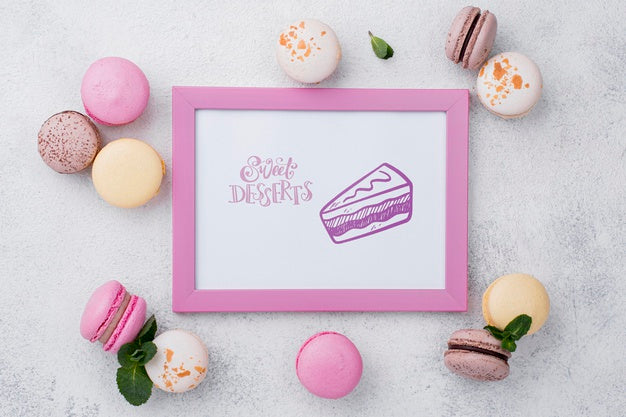 Free Delicious Dessert Concept Mock-Up Psd