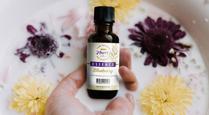 Free Food Essence Color Flavor Bottle Mockup Psd