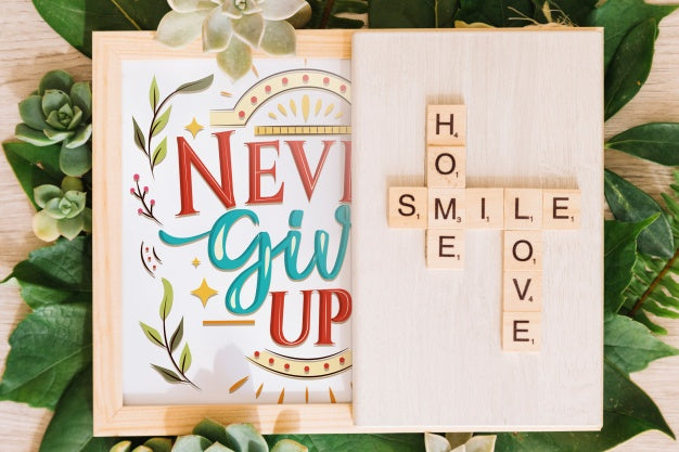 Free Frame Mockup With Floral Decoration Psd