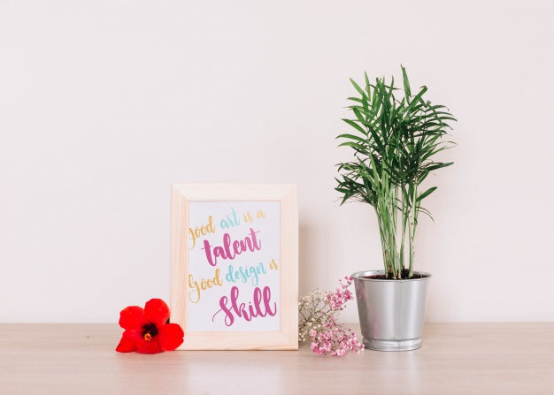 Free Frame Mockup With Floral Decoration Psd