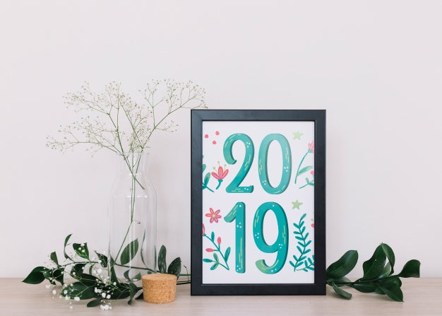 Free Frame Mockup With Floral Decoration Psd