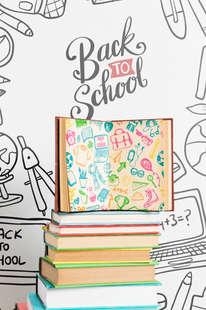 Free Front View Back To School With Open Book Psd