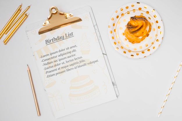 Free Happy Birthday Mock-Up List With Sweet Cake Psd