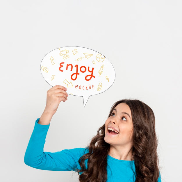 Free Happy Girl Entertainment Concept Mock-Up Psd