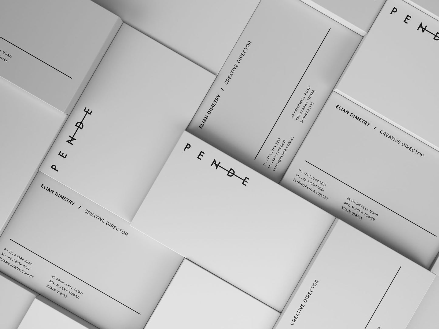 Free Horizontal & Vertical Business Cards Mockup