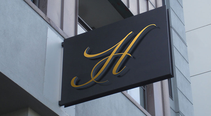 Free Hotel Wall Mounted Signage Mockup Psd