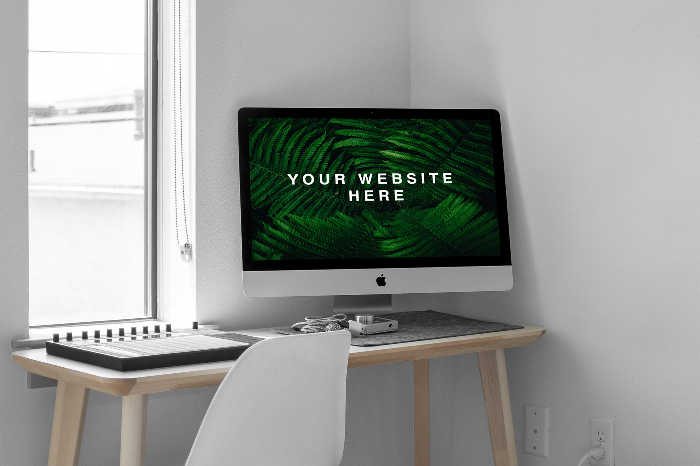 Free Imac In Room Psd Mockup