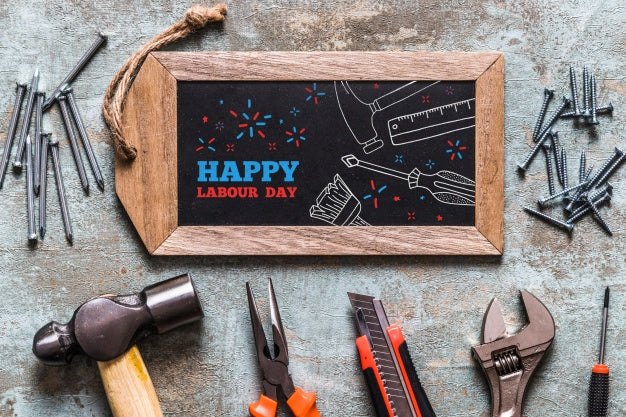 Free Labor Day Mockup With Slate And Tools Psd