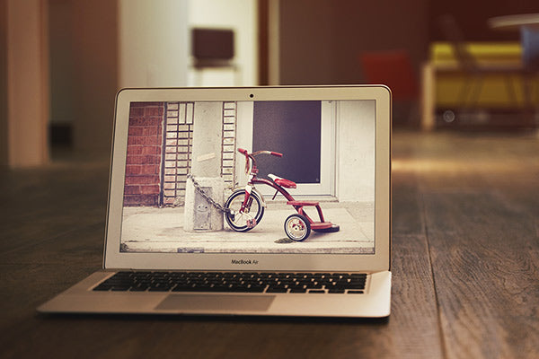 Free Macbook Air Mockup #2