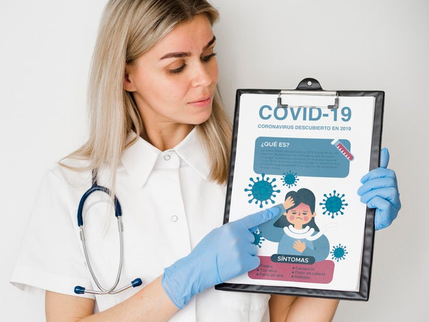 Free Medium Shot Doctor Coronavirus Concept Psd