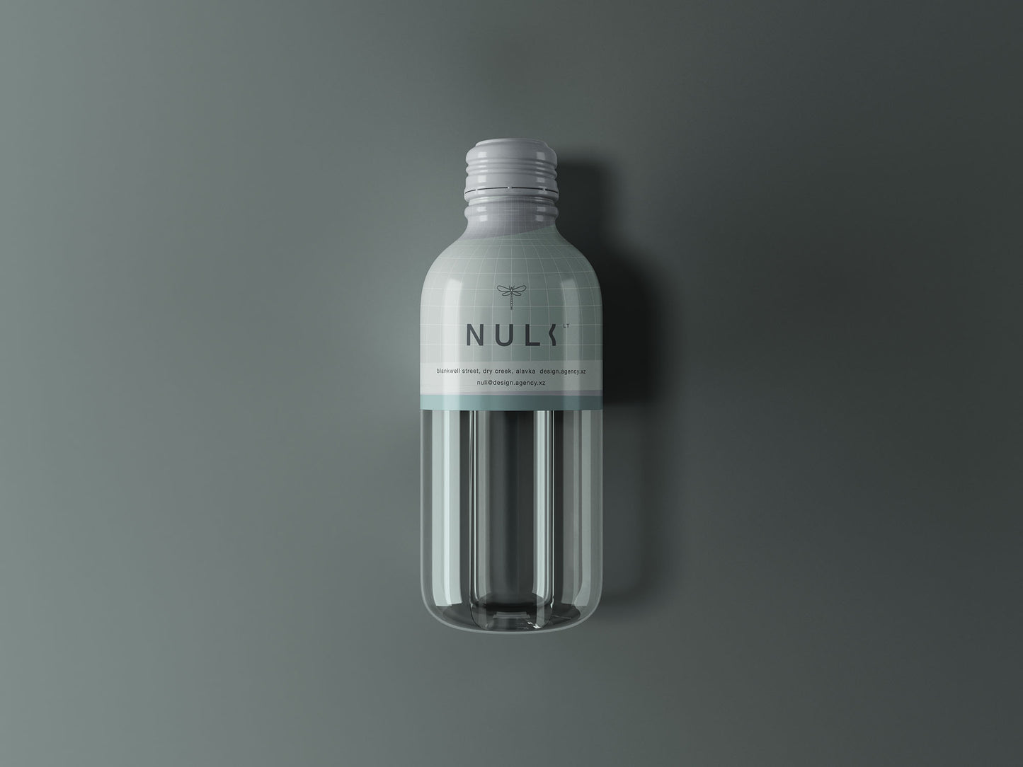 Free Mini Modern Bottle Mockup