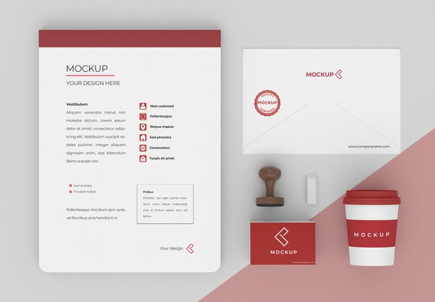 Free Minimalist Mock-Up Stationery Composition Psd