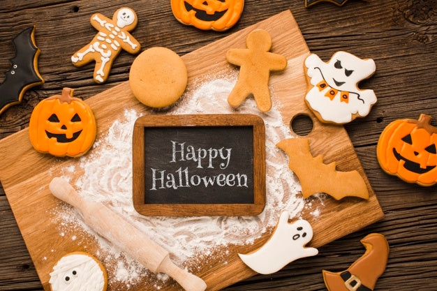 Free Mock-Up Halloween Treats Process Psd