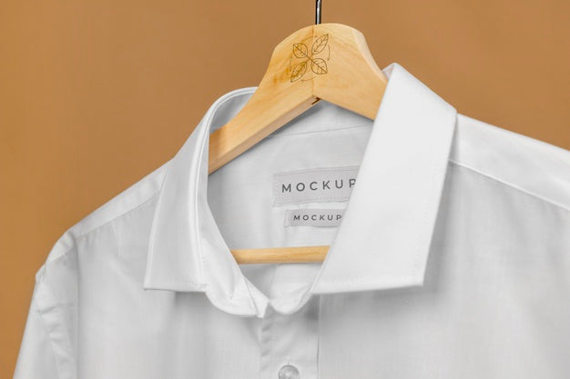 Free Mockup T Shirt Close Up Psd
