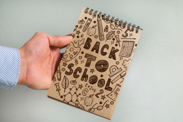 Free Notebook Mockup With Back To School Concept Psd