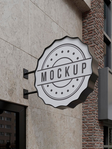 Free Outdoor Business Sign Mock-Up Psd