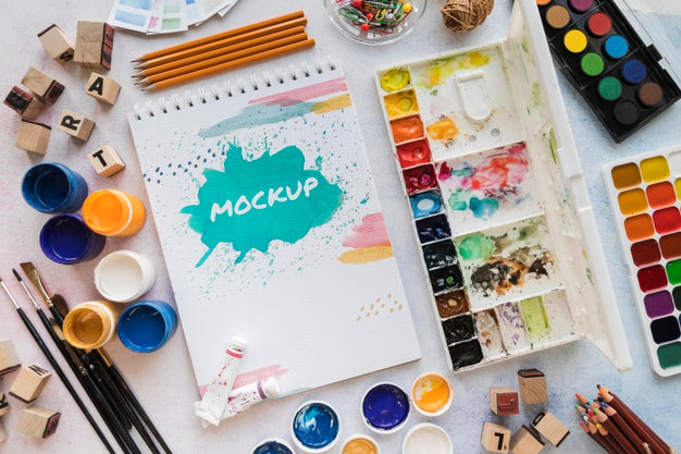 Free Painting Palette And Brushes Psd