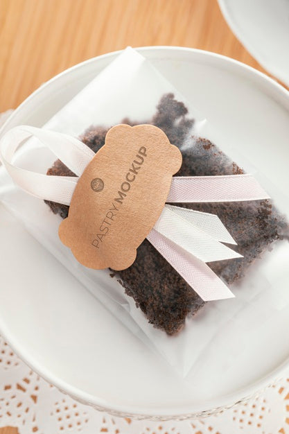 Free Pastry In Transparent Packaging Flat Lay Psd