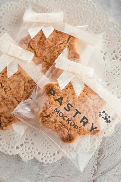 Free Pastry In Transparent Packaging Top View Psd