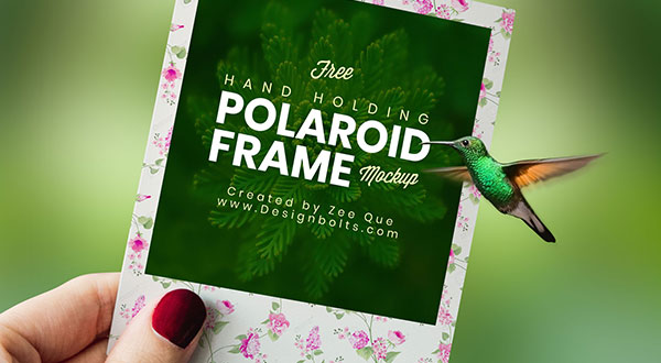 Free Polaroid Photo Frame Mockup Psd