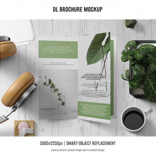 Free Portrait Dl Brochure Mockup Psd