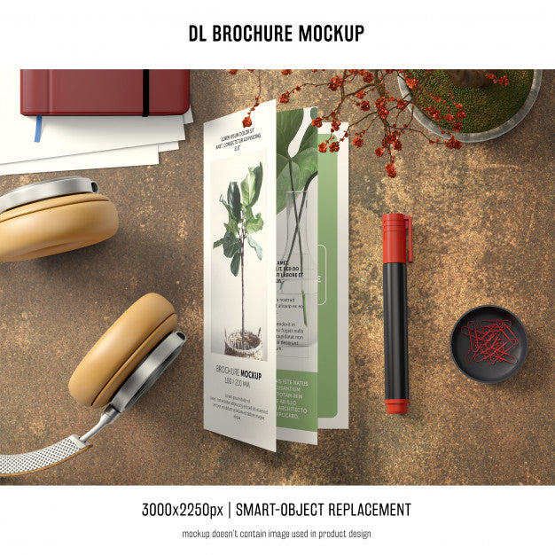 Free Portrait Dl Brochure Mockup Psd