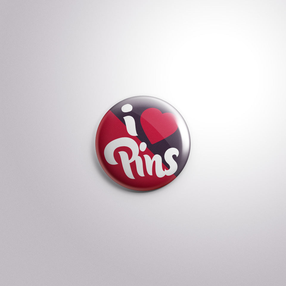 Free Button Badge Pin Mockup