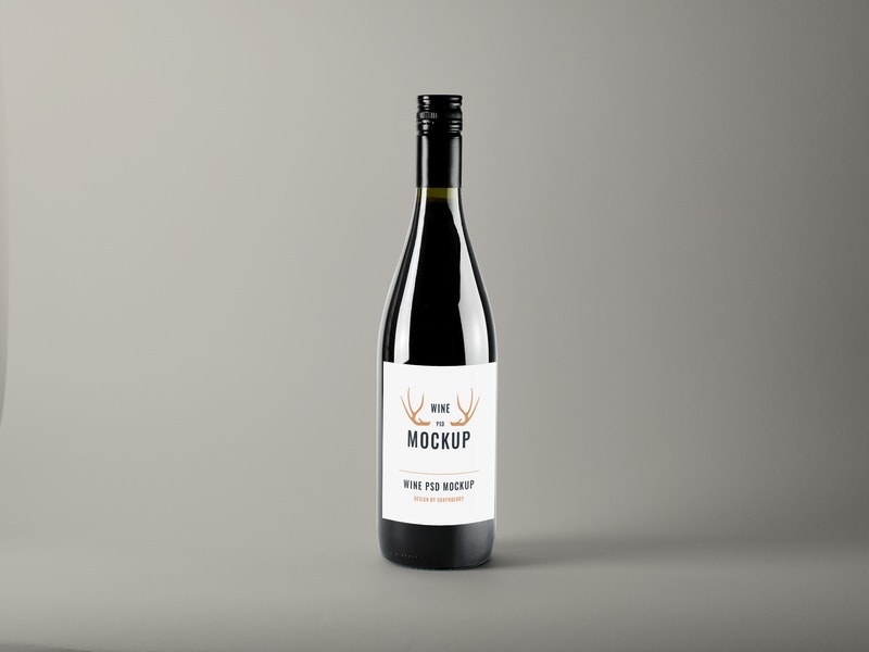 Free Realistic Wine Bottle Psd Mockup