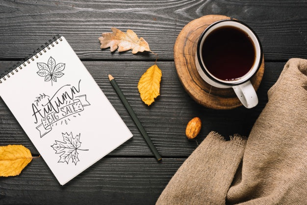 Free Spiral Notepad Mockup With Halloween Concept Psd