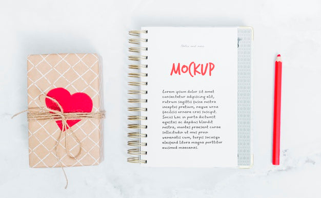 Free Top View Anniversary Present With Mock-Up Psd