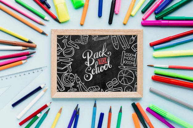 Free Top View Back To School Concept With Chalkboard Psd